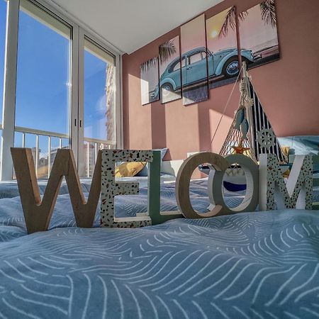 Karola Cosy Apartment เบนิดอร์ม ภายนอก รูปภาพ