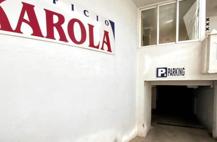 Karola Cosy Apartment เบนิดอร์ม ภายนอก รูปภาพ