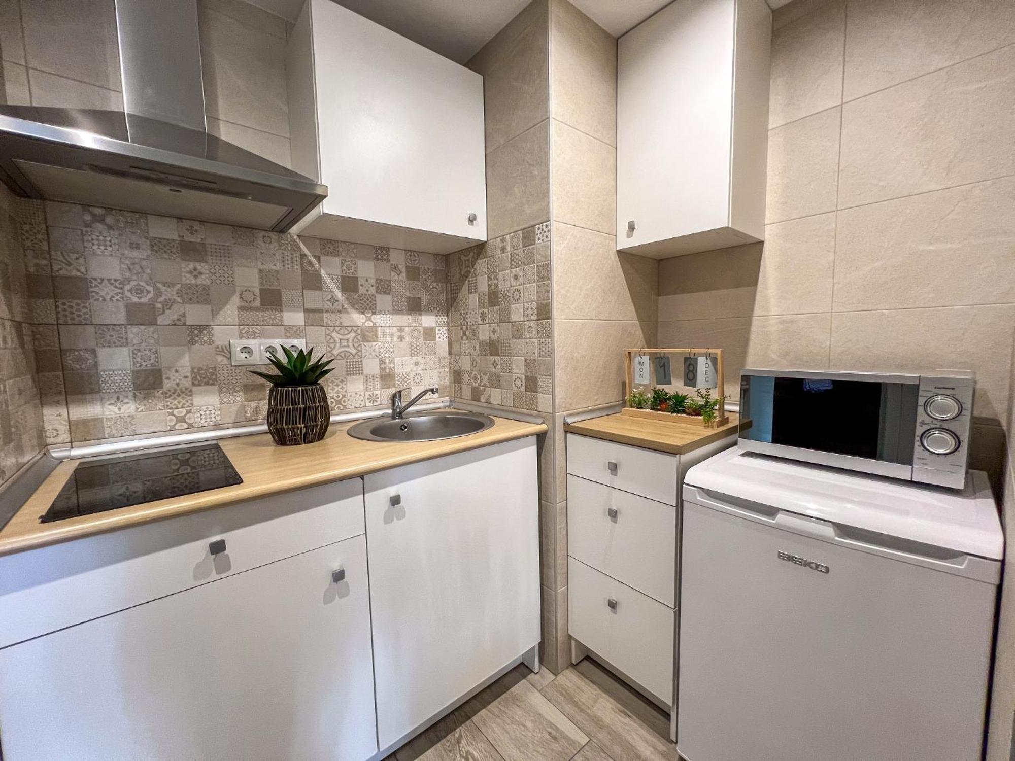 Karola Cosy Apartment เบนิดอร์ม ภายนอก รูปภาพ