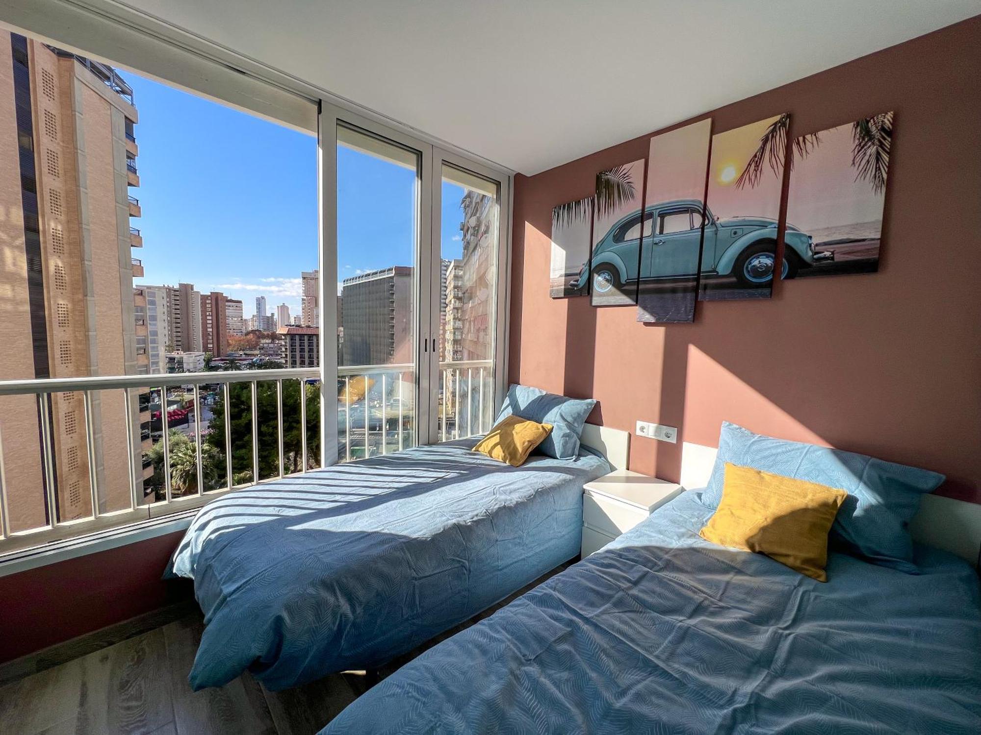 Karola Cosy Apartment เบนิดอร์ม ภายนอก รูปภาพ